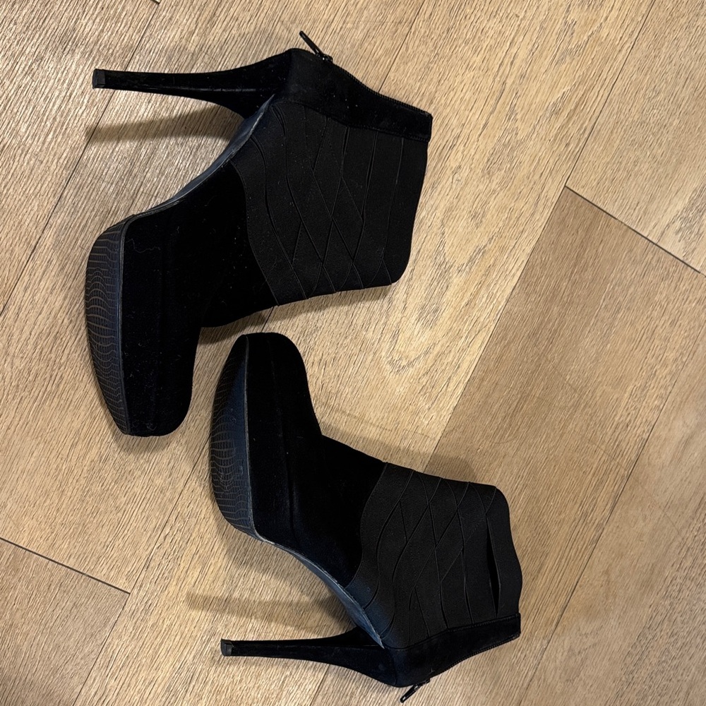 Stuart Weitzman Black Suede Platform Stiletto Ankle Booties, size 9